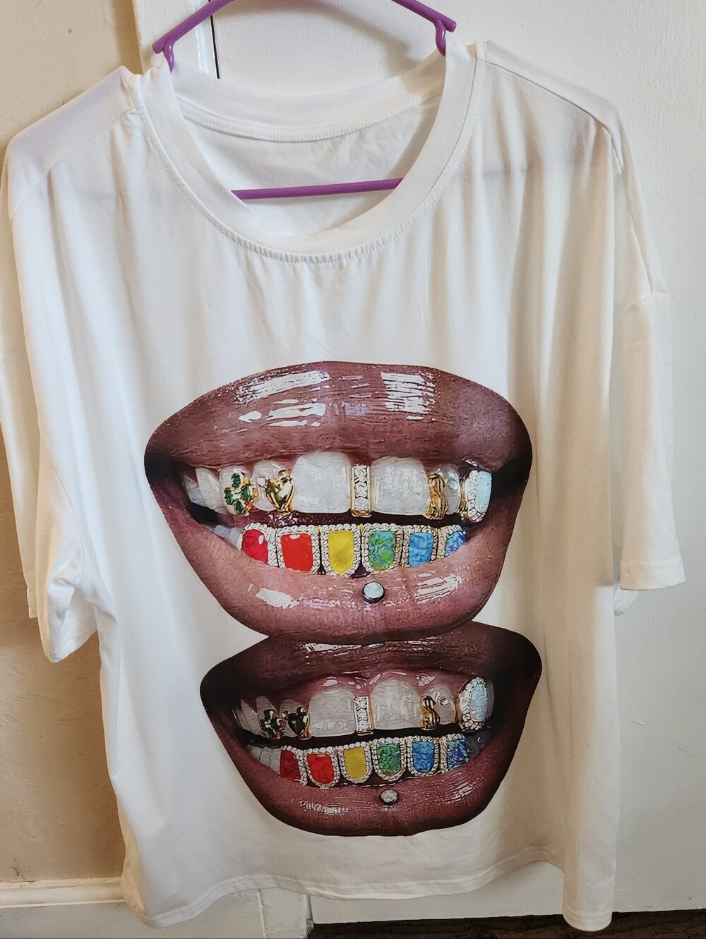 SHEIN White Jersey Tee with Care Label